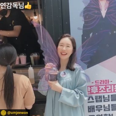 카페런 - 커피차서포트/연예인커피차/커피차선물